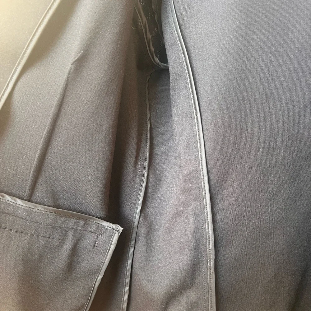 LC Lauren Conrad Women's Black Blazer - Picture 7 of 9